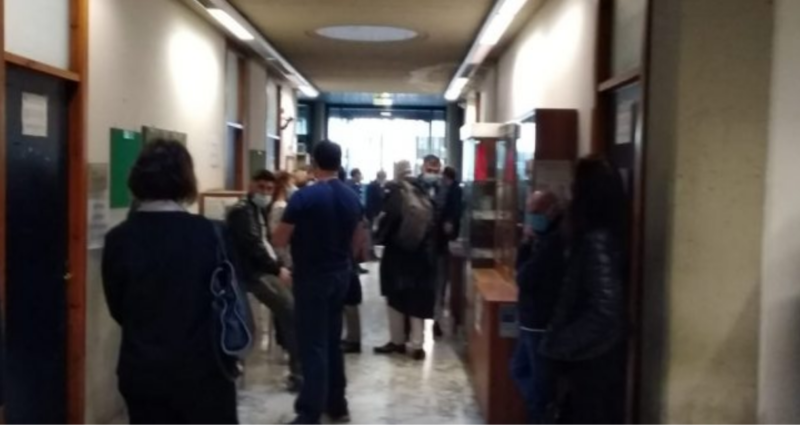 corridoi tribunale di catania